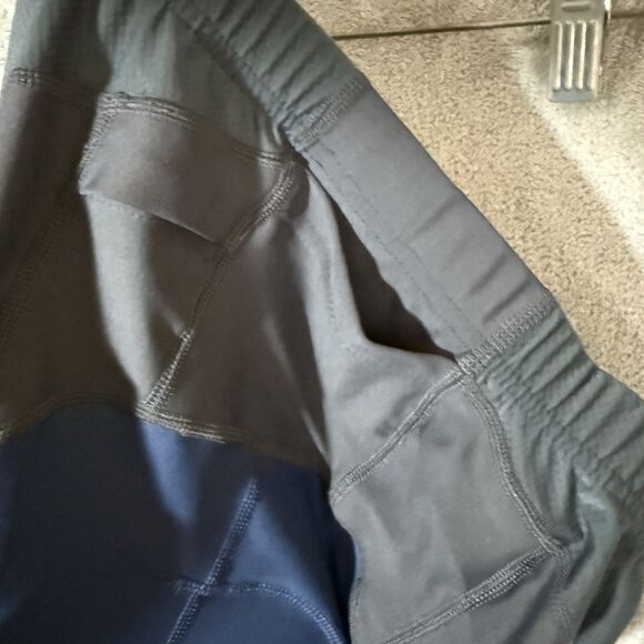 NWT 2XU Men's Long Distance Tri Shorts XL Indigo Blue Charcoal Gray MT2259b - Picture 12 of 13